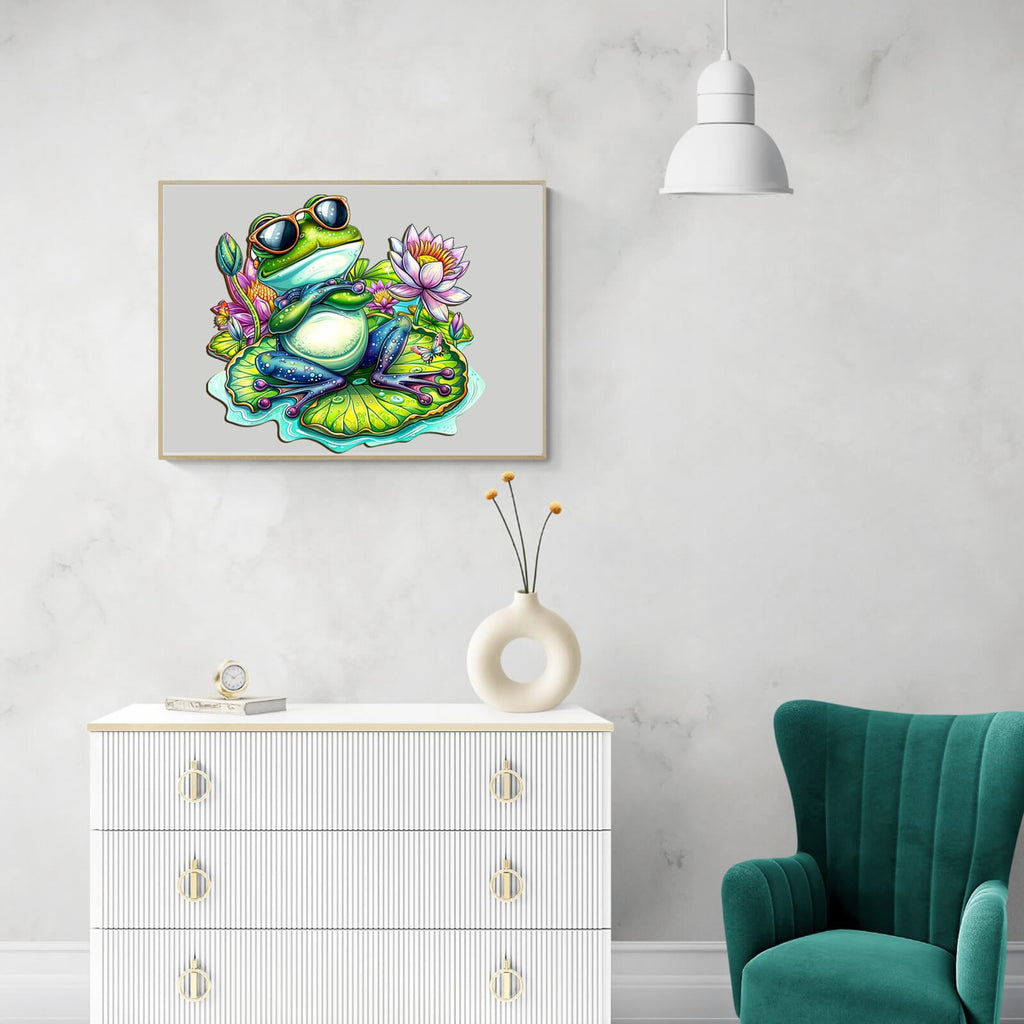 Leisurely Frog-2 Wooden Jigsaw Puzzle