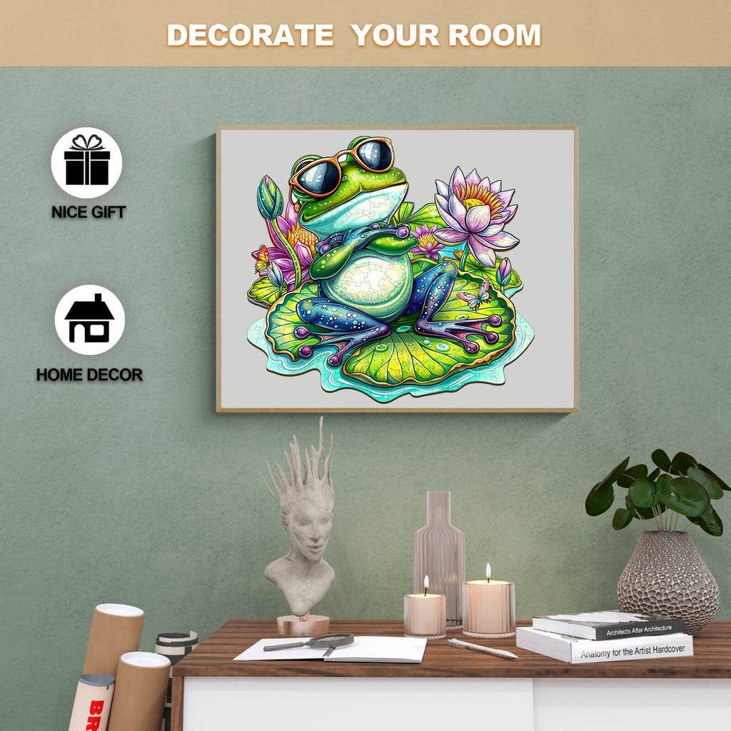 Leisurely Frog-2 Wooden Jigsaw Puzzle