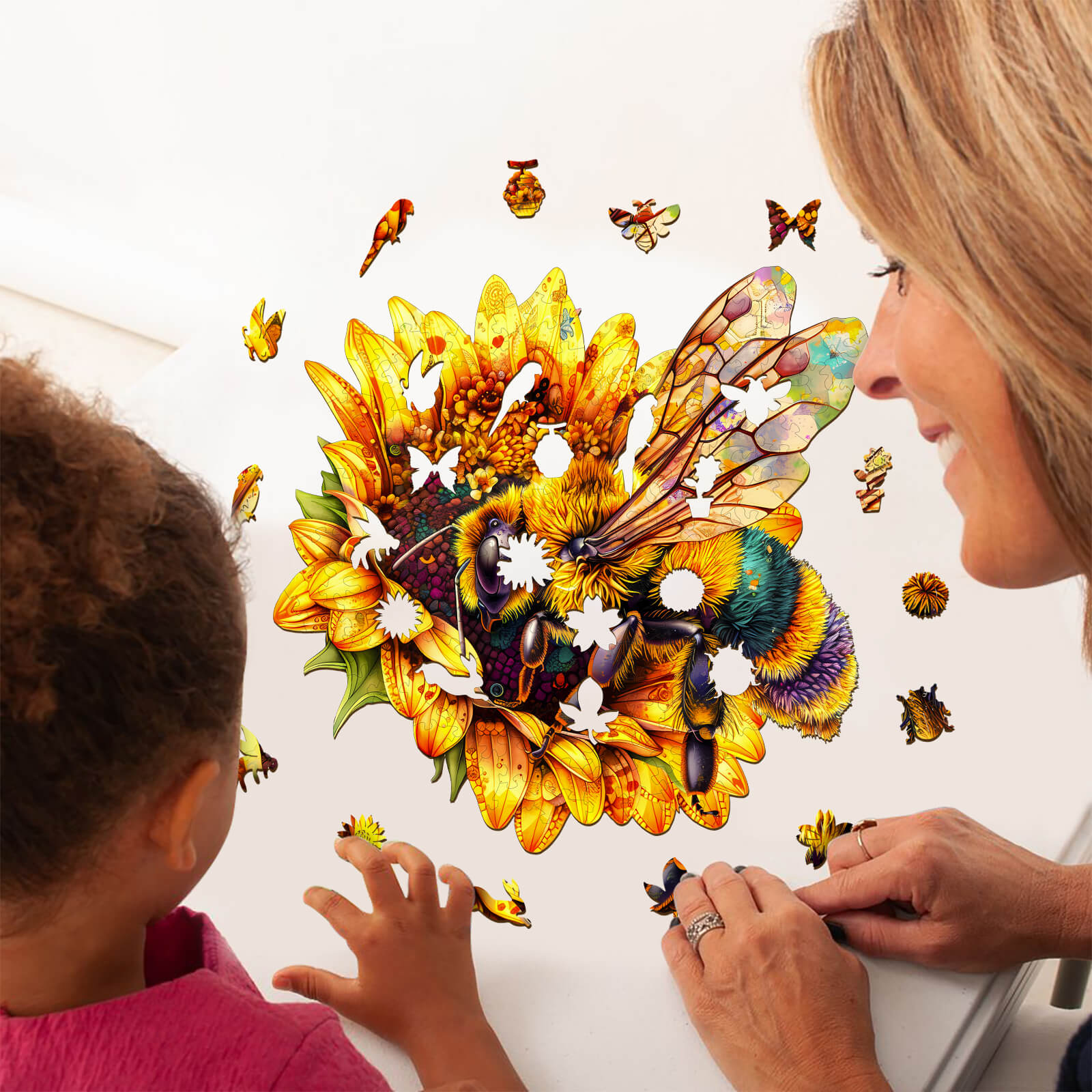 Bee Collecting Nectar Wooden Jigsaw Puzzle