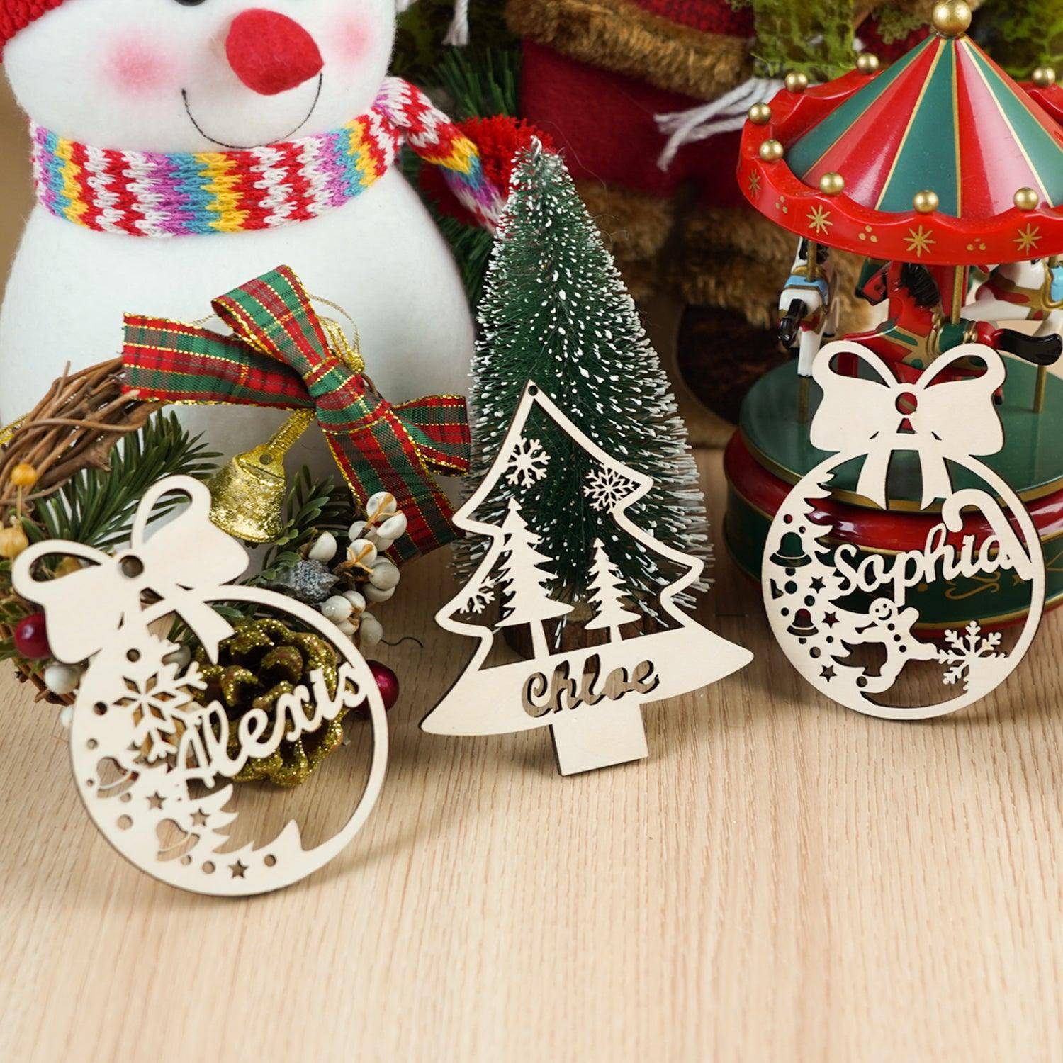 Personalized Christmas Name Ornament - Tree