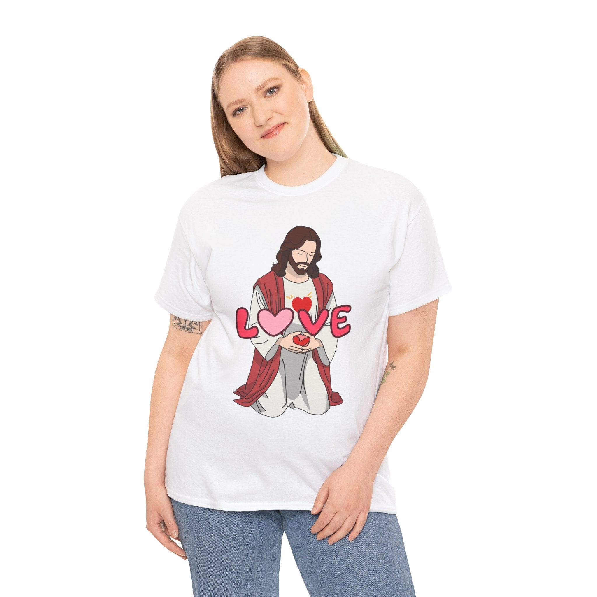 LOVE JESUS TEE