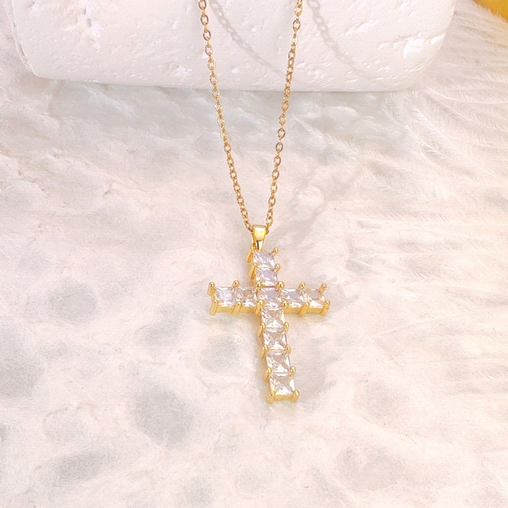 LUXURY LIGHT CROSS NECKLACE
