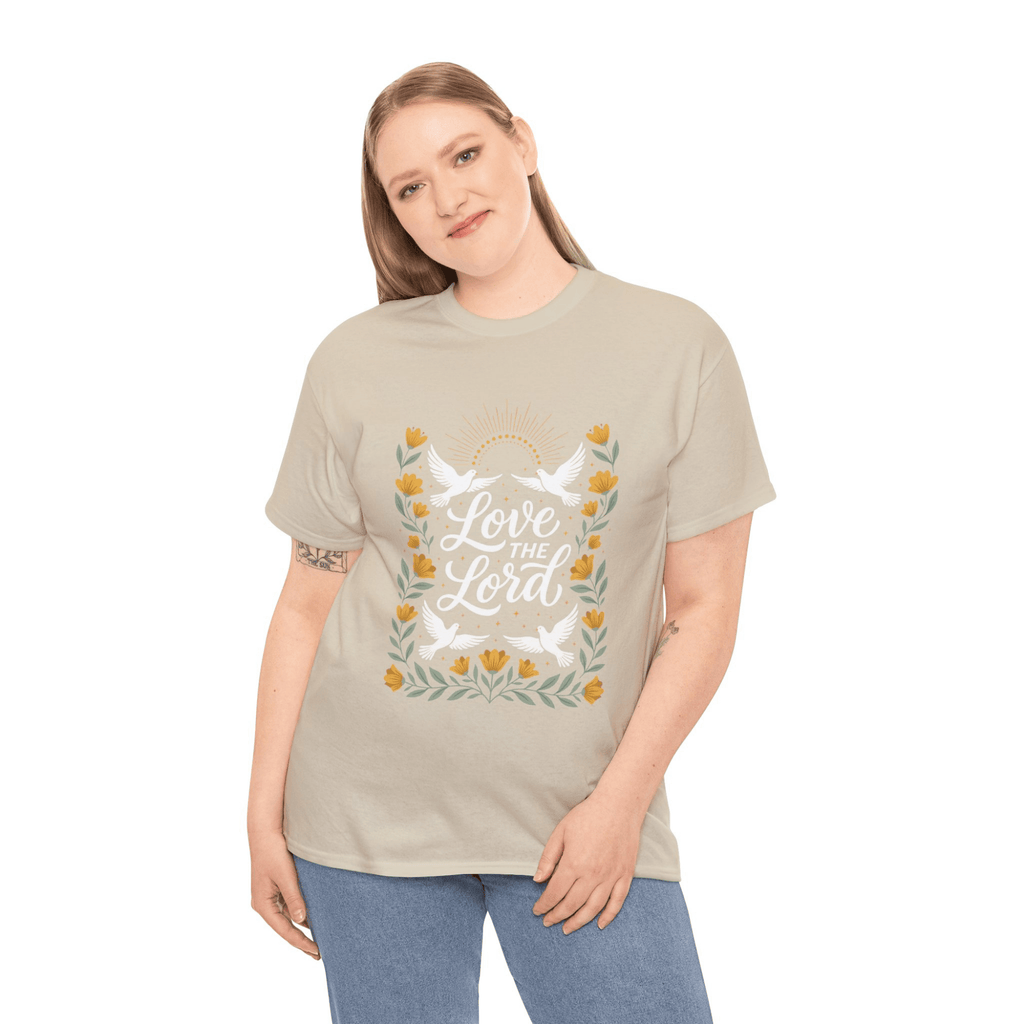 LOVE THE LORD TEE