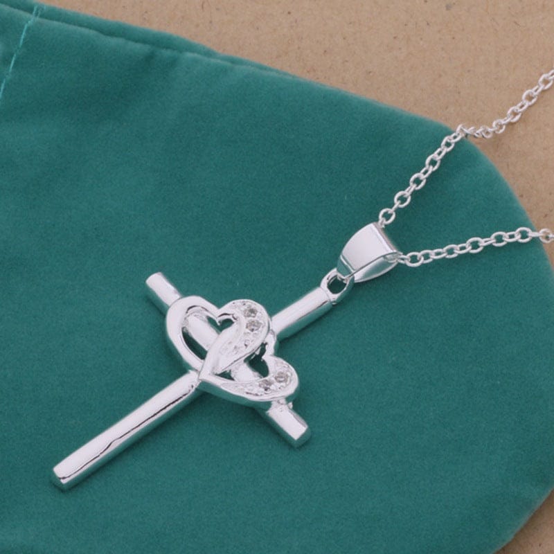 HEART BOND NECKLACE