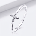 MINI DIAMONDS CROSS RING - (ADJUSTABLE)